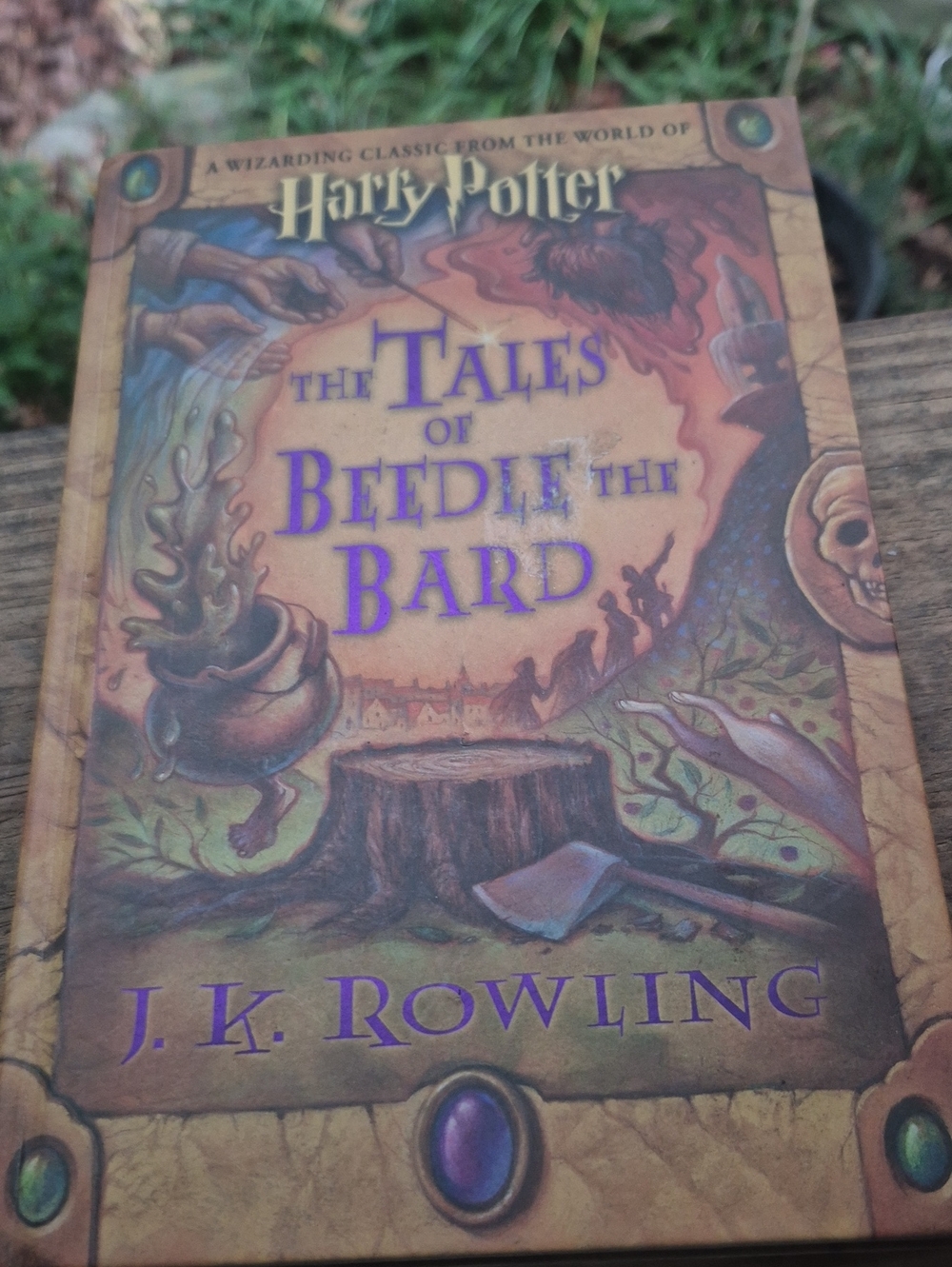 Harry Potter The Tales of Beedle the Bard - Purple Cover